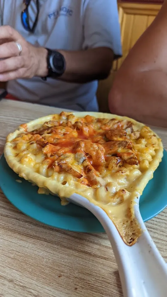 Buffalo Mac and Cheese